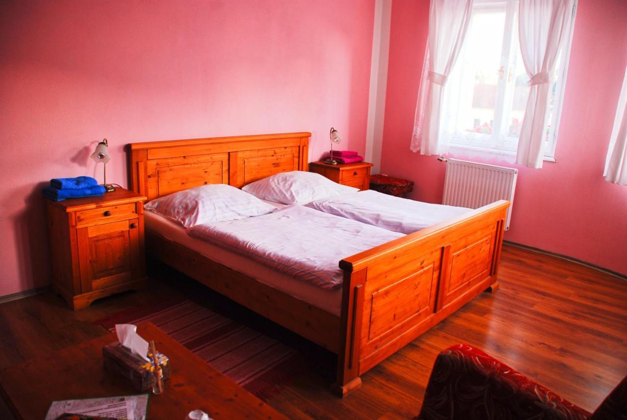 Hostinec A Penzion U Rezku Jistebnice 外观 照片